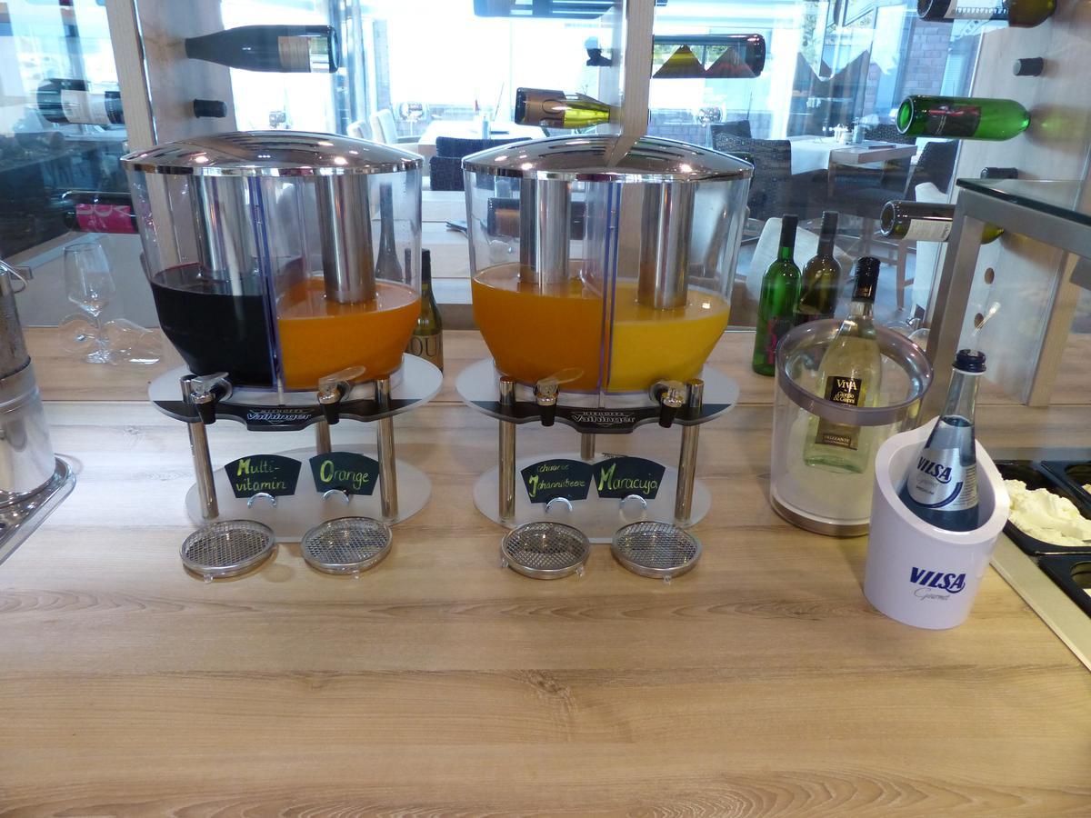 瓦雷尔 昂波旅馆酒店 外观 照片